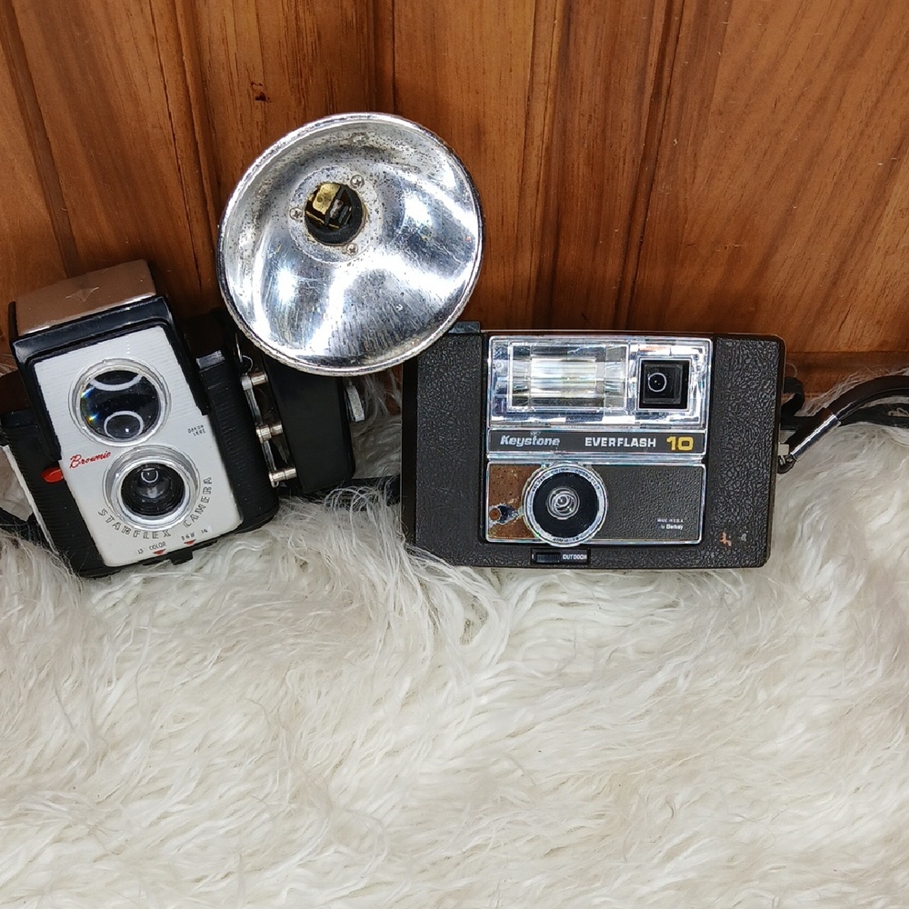 Everflash 10 Black Vintage Camera